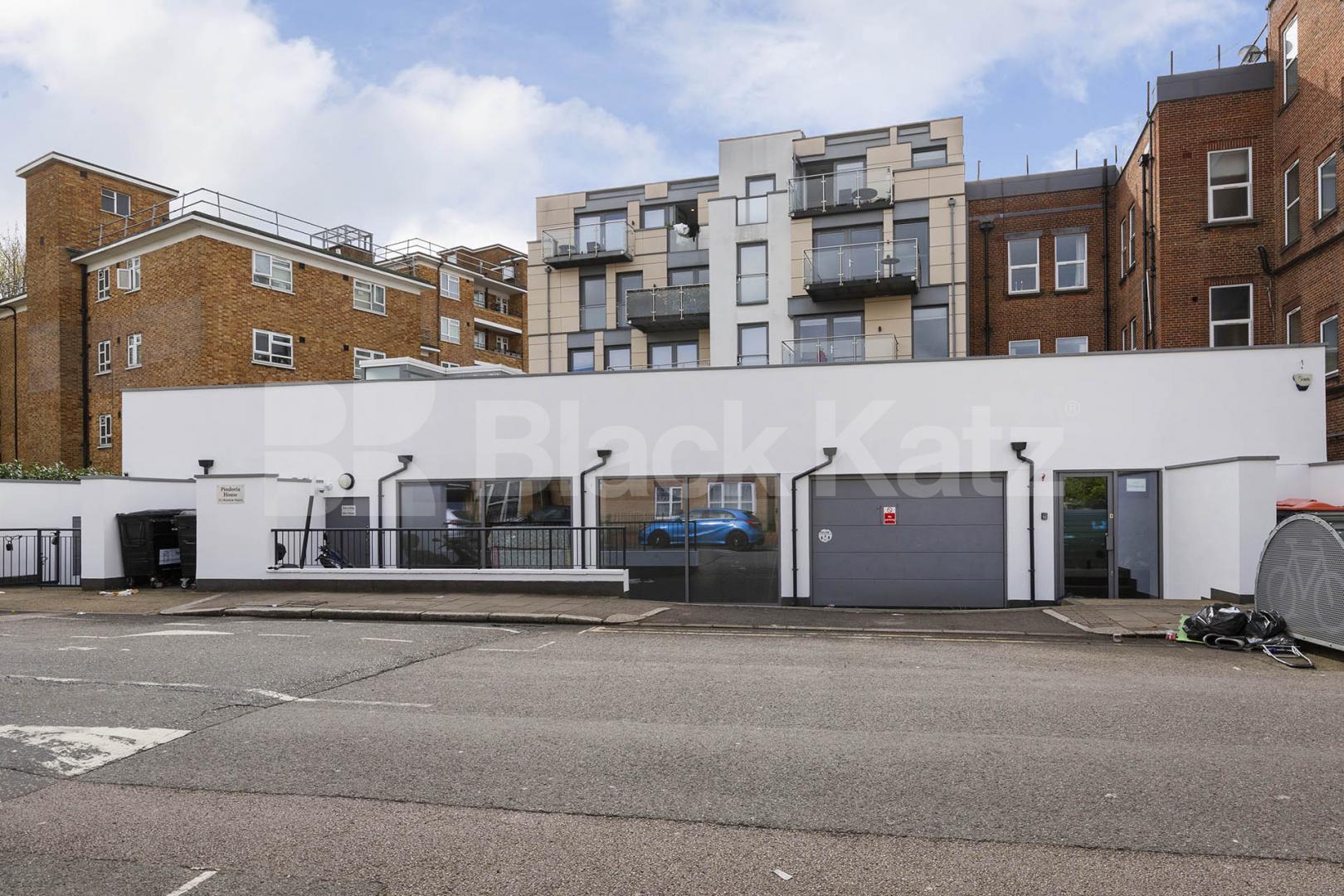 			1 Bedroom, 1 bath, 1 reception Apartment			 Mintern Street, Old Street / Shoreditch Park